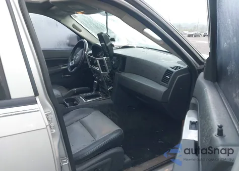 2009 Jeep Grand Cherokee Laredo from USA, damaged, VIN 1J8GS48K39C533731